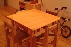 Chalupa s baz�nem - u hradu Kost - �esk� r�j