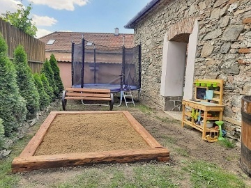 Wellness chalupa s baz�nem - p�ehrada Vranov