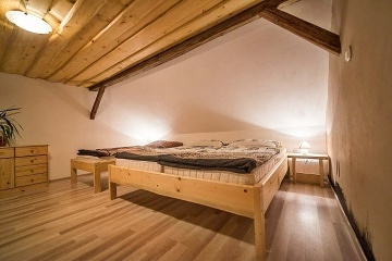 Wellness chalupa s baz�nem - p�ehrada Vranov