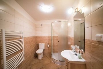 Wellness chalupa s baz�nem - p�ehrada Vranov