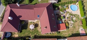 Wellness chalupa s baz�nem - p�ehrada Vranov