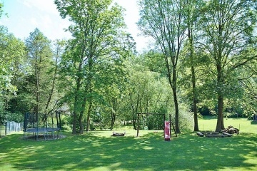 Chalupa s baz�nem - pod Je�t�dem - Ran� Malevil