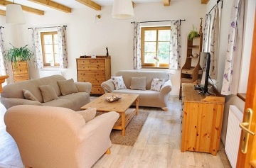 Chalupa s baz�nem - pod Je�t�dem - Ran� Malevil