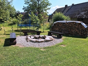 Šumavská chalupa - kachlová kamna - Nová Pec
