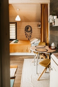 Romantic Getaway - Bohemian Homes - Svtlk