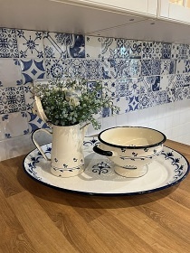 Chalupa s baznem - Orlick hory - Pastviny