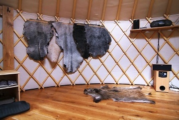 Glamping Kozlovec - Jurta Orlick� podh��� - Skuhrov