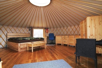 Glamping Kozlovec - Jurta Orlick� podh��� - Skuhrov