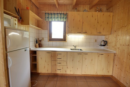 Chata samota u rybníka - loďka, koupání a rybaření