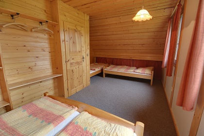 Chata samota u rybníka - loďka, koupání a rybaření