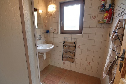 Chata samota u rybníka - loďka, koupání a rybaření