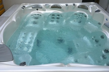 Chalupa u cyklostezky s v��ivkou - Vyso�ina