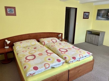 Chalupa u cyklostezky s v��ivkou - Vyso�ina