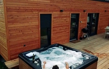 Chata s vivkou - Odersk vrchy - CHKO Pood