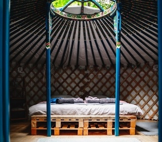 Yurt in the Wood - Glamping Hřibojedy - Hvězda