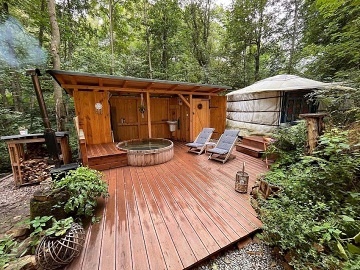Glamping s wellness - Dv�r Kr�lov� nad Labem