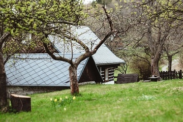 Chalupy Roubená a Zděná - Beskydy - Krásná