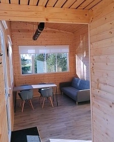 Glamping Mikulovice - Tiny House u rybnka