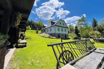 Chalupa s mlnem a vivkou - Zemsk brna