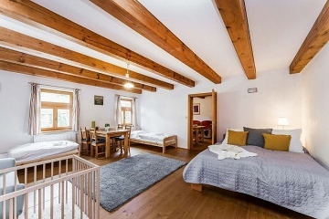 Rodinn� chalupa s baz�nem - Pastvinsk� p�ehrada