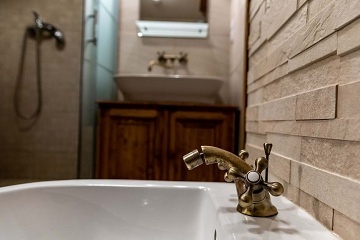 Stylov� chalupa s baz�nem a wellness - Vyso�ina