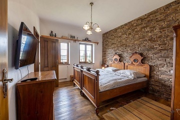 Stylov� chalupa s baz�nem a wellness - Vyso�ina