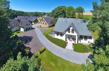 Chalupa Adr�pa�sk� skaln� m�sto - Teplice n. Metuj�