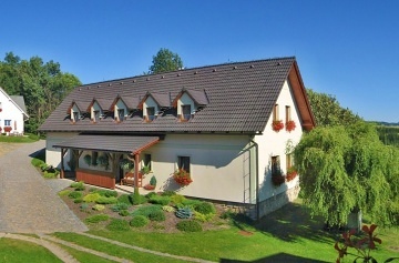 Chalupa Adr�pa�sk� sk�ly - Teplice nad Metuj�