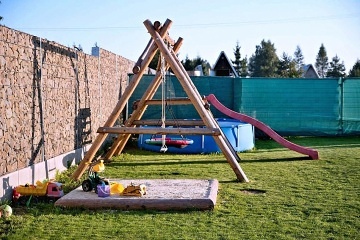 Chata baz�n a wellness - Drahansk� vrchovina