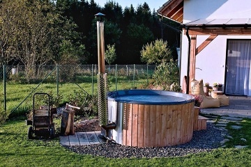 Chata baz�n a wellness - Drahansk� vrchovina