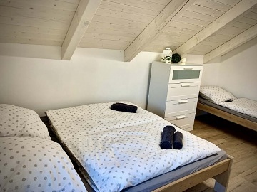 Chalupa s baz�nem - Rejv�z - Rychlebsk� stezky