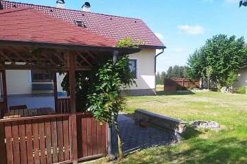 Chalupa s baz�nem - hrad Lipnice nad S�zavou