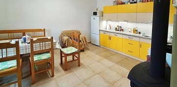 Chalupa s baz�nem - hrad Lipnice nad S�zavou