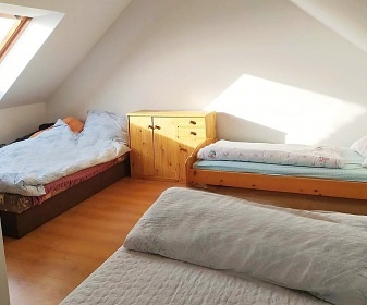 Chalupa s baz�nem - hrad Lipnice nad S�zavou