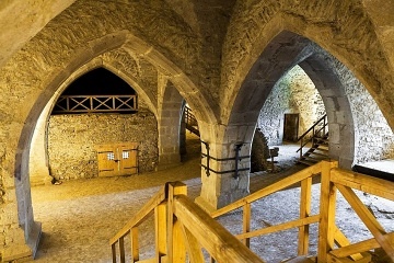 Chalupa s baz�nem - hrad Lipnice nad S�zavou