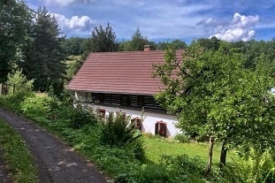 Rodinn� chalupa �esk� st�edoho�� - Bukov� hora