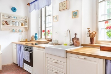 Chalupa u rybn�ka - T�borsko - Mlad� Vo�ice