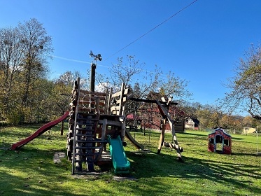 Srub Beskydy - stezka Vala�ka - Pustevny