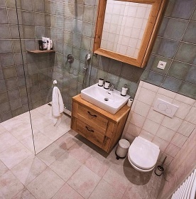 Chalupa Červená Voda - wellness a koupací jezírko
