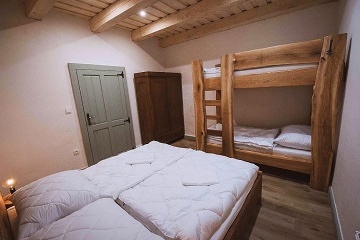 Chalupa Červená Voda - wellness a koupací jezírko
