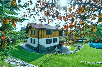 Chalupa u Ond�ejn�ku - baz�n a sauna - Lys� hora