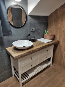 Chalupa u Ond�ejn�ku - baz�n a sauna - Lys� hora