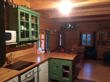 Polorouben� chalupa s baz�nem - Orlick� hory