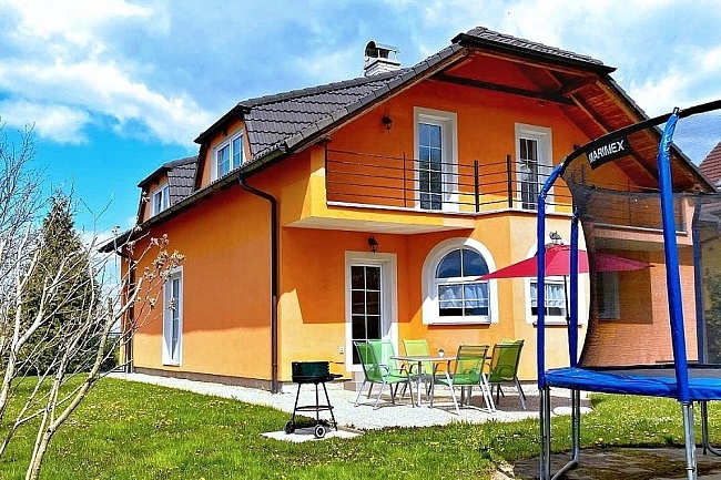 Rodinn� chalupa - CHKO T�ebo�sko - Blansk� les