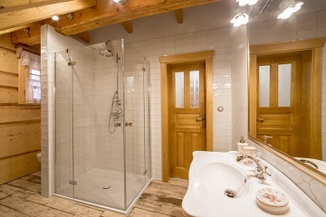 Roubenka ���rsk� vrchy - sauna a koupac� jez�rko