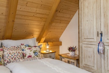 Roubenka ���rsk� vrchy - sauna a koupac� jez�rko