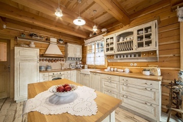 Roubenka ���rsk� vrchy - sauna a koupac� jez�rko