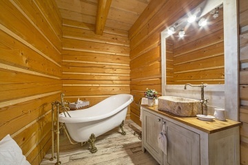 Roubenka ���rsk� vrchy - sauna a koupac� jez�rko