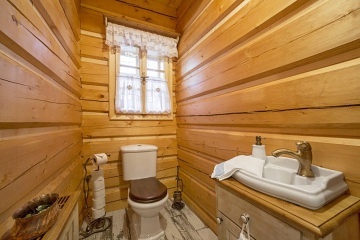 Roubenka ���rsk� vrchy - sauna a koupac� jez�rko