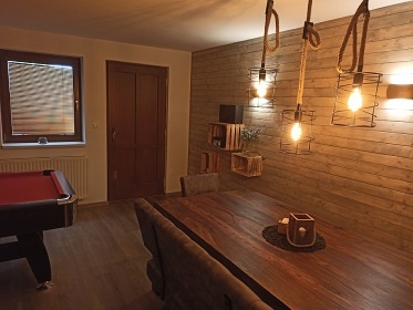 Chalupa s baz�nem - Lednicko-valtick� are�l